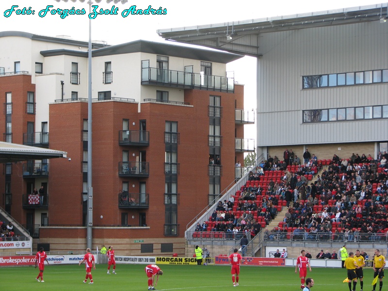 leyton_orient_football_stadion__002.JPG