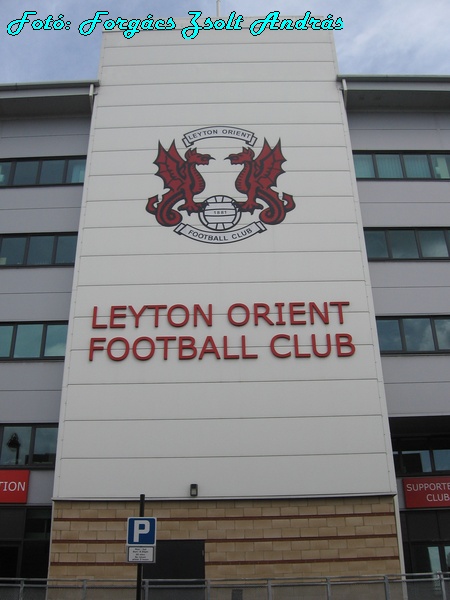 leyton_orient_football_stadion__009.JPG