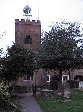 leyton_parish_church_temeto_017.JPG