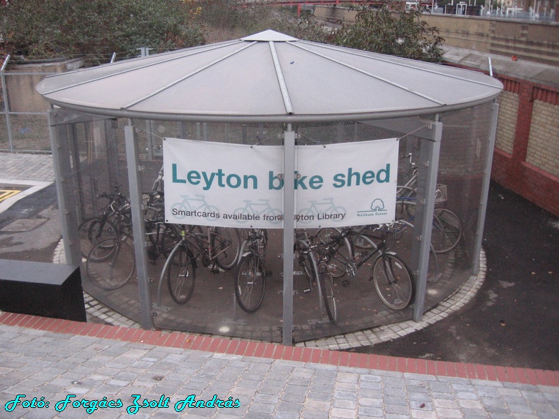 leyton_tube__003.JPG