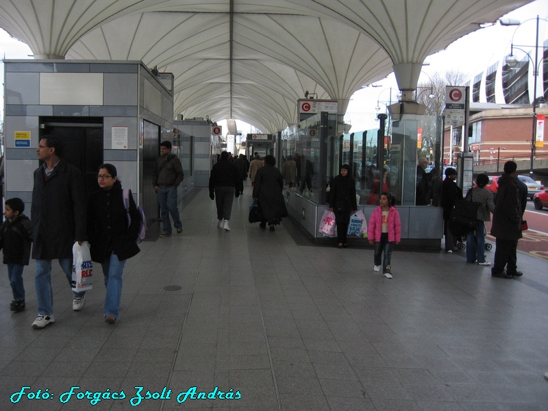 stratford_bus_station__013.JPG