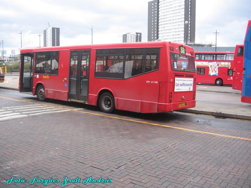 stratford_bus_station__024.JPG