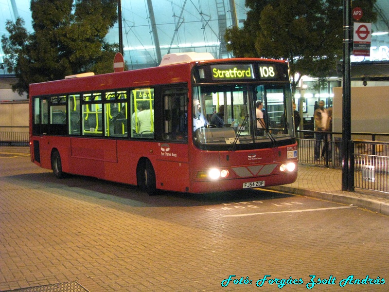 stratford_bus_station__034.JPG