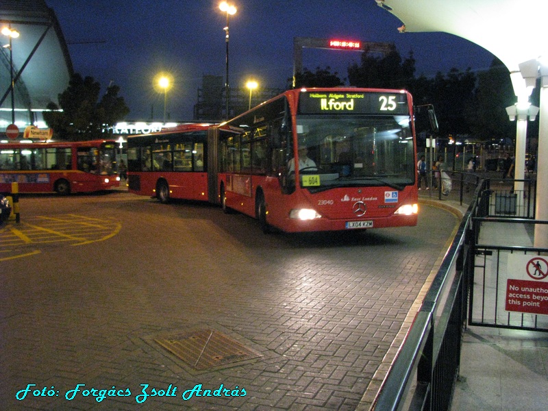 stratford_bus_station__038.JPG