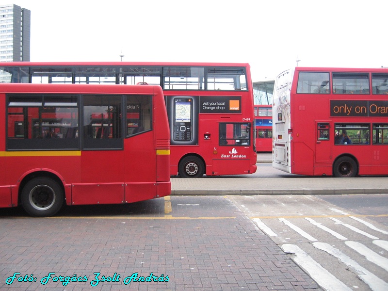 stratford_bus_station__052.JPG