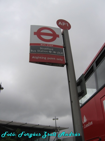 stratford_bus_station__054.JPG