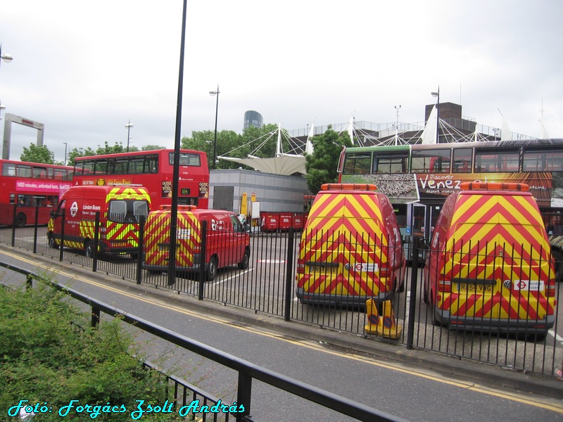 stratford_bus_station__055.JPG