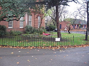 london__096_bethnal_green_konyvtar_010.JPG london__096_bethnal_green_konyvtar_010.JPG