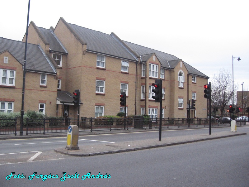 london__096_002_c.h.road_026.JPG