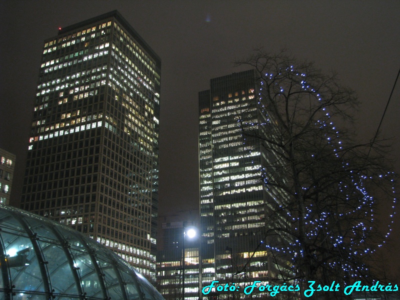 Canary_wharf_b_044.JPG