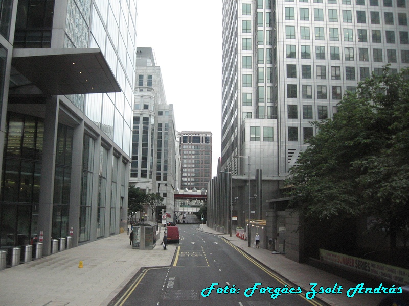 canary_warf_008_buszrol_016.JPG