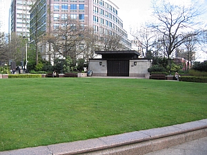 canary_warf_007_park_01_006.JPG