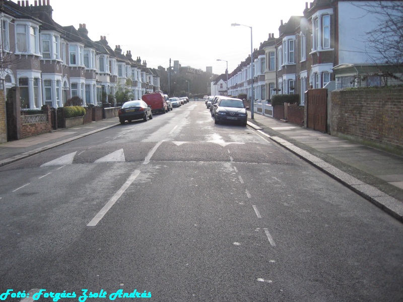 london__162_j_002_silvermere_road_001.JPG