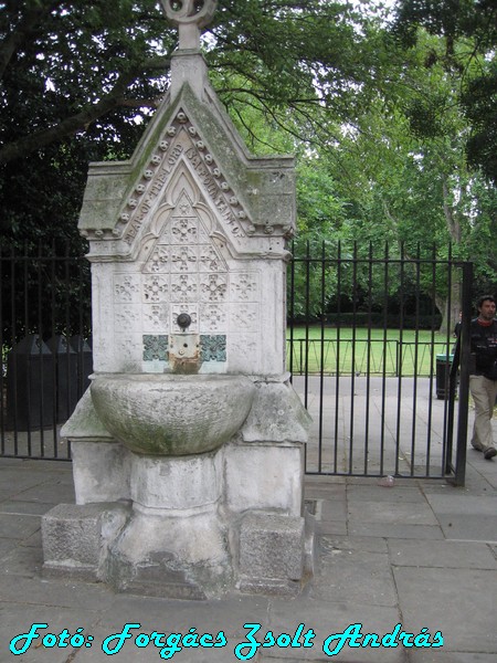 holborn_lincolns_inn_fields_009.JPG