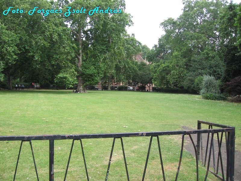 holborn_lincolns_inn_fields_017.JPG