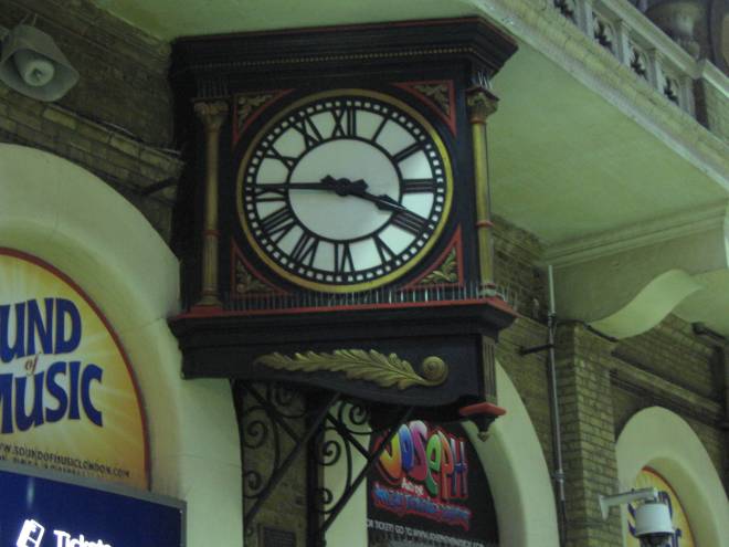 london__250_charing_cross_0015.JPG