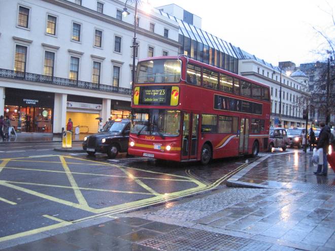 london__250_charing_cross_020.JPG