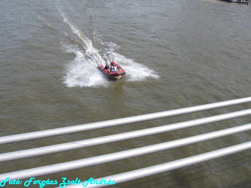 london_milleneum_bridge__003.JPG