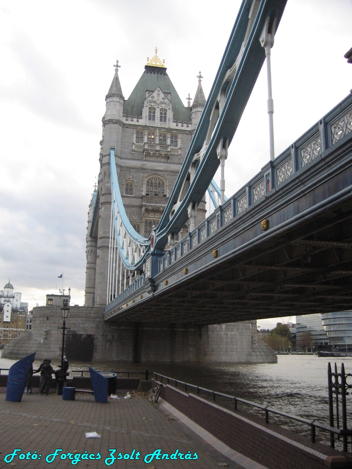 london__tower_bridge_002.JPG