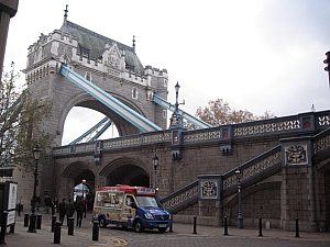 london__tower_bridge_001.JPG