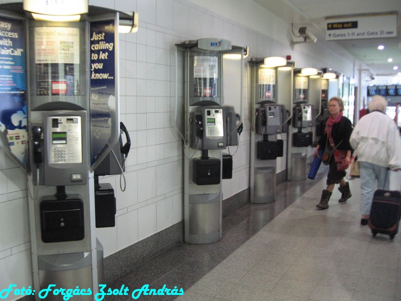 london_victoria_coach_station__029.JPG