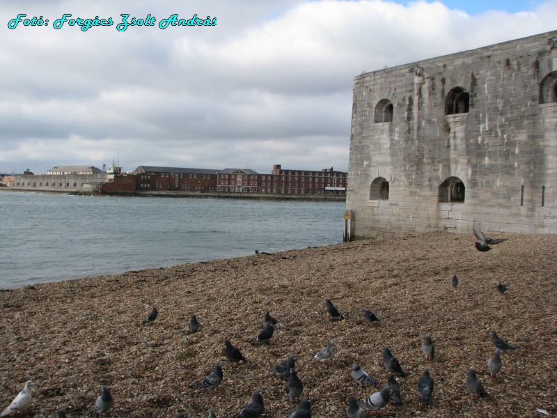 the_beach_of_portsmouth_002.JPG